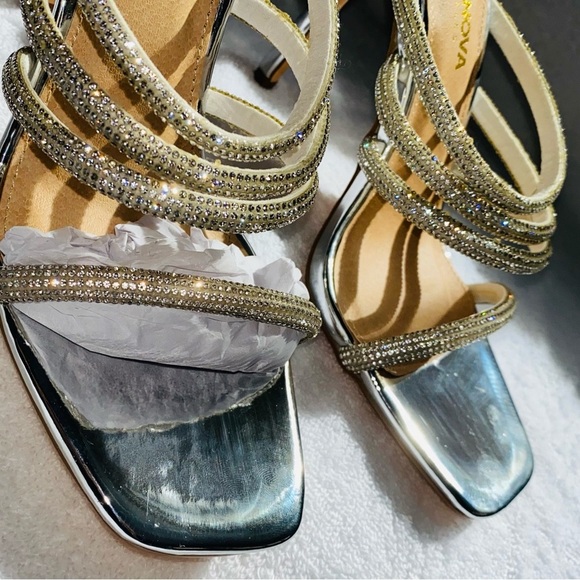 SOLD - Picture 3 of 7